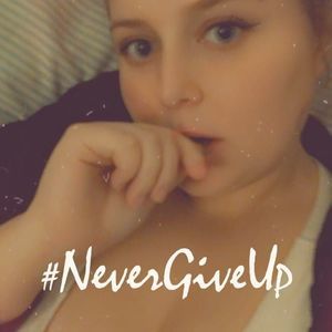 Meet your Posher, Hailey